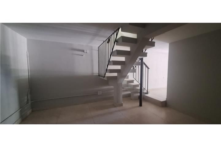 Cv4p+3f5 Guaynabo 00966 PR
