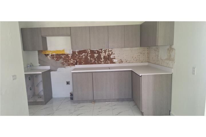 Cv4p+3f5 Guaynabo 00966 PR