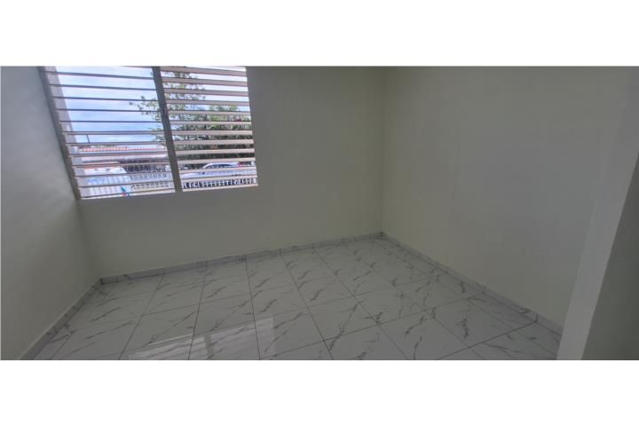 Cv4p+3f5 Guaynabo 00966 PR