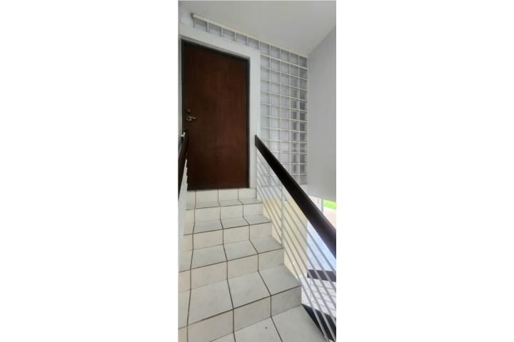 9qqq+r8m Toa Alta 00953 PR