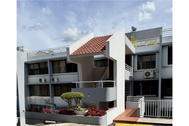 8wr2+4f8 Guaynabo 00926 PR