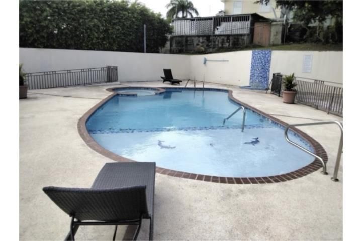 111 Cecilio Urbina St Guaynabo 00969 PR