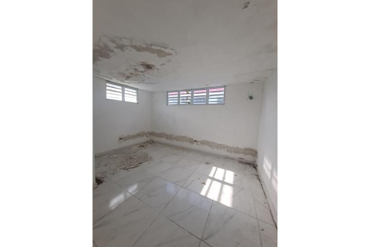 Santa Elvira Caguas 00725 PR