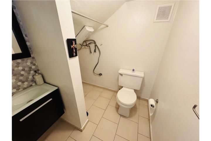 9vqg+xv5 Gazebo Prado Alto Guaynabo 00966 PR