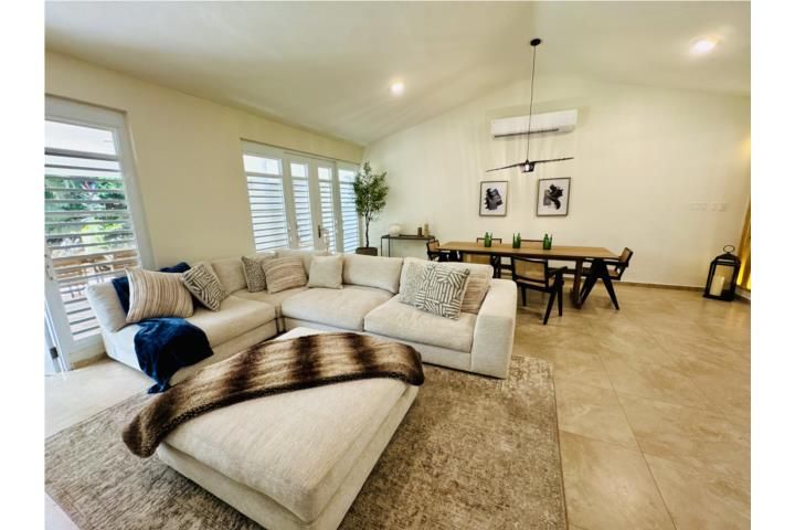 200 Urb Gran Vista Ii Gurabo 00778 PR