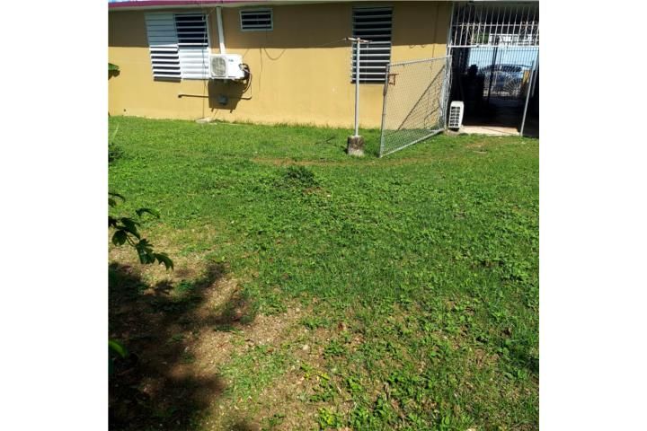 Green Hills Guayama 00784 PR