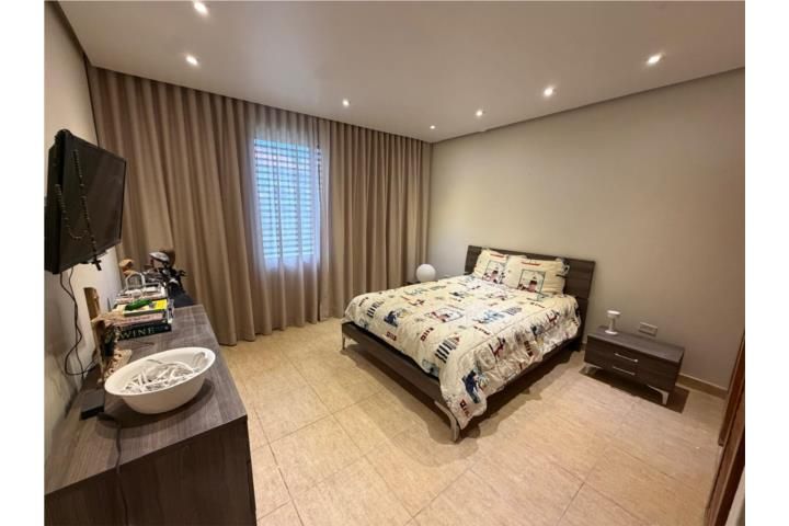 227 Beach Village Humacao 00791 PR