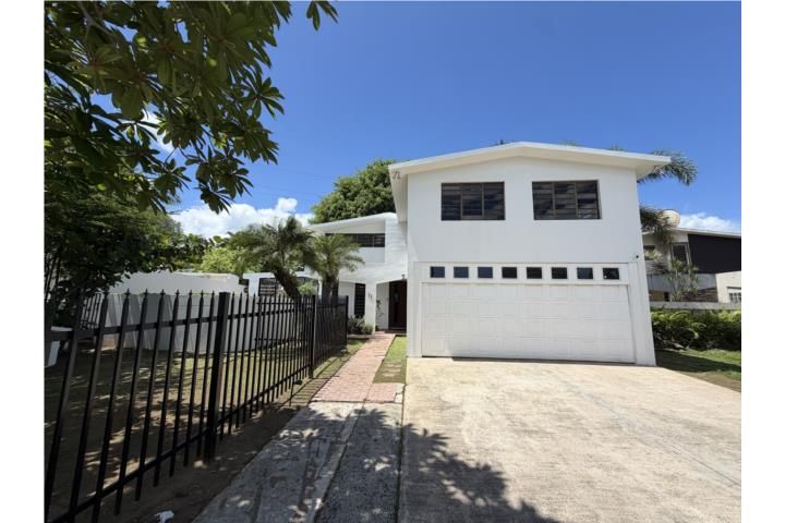 Cll D Guaynabo 00969 PR