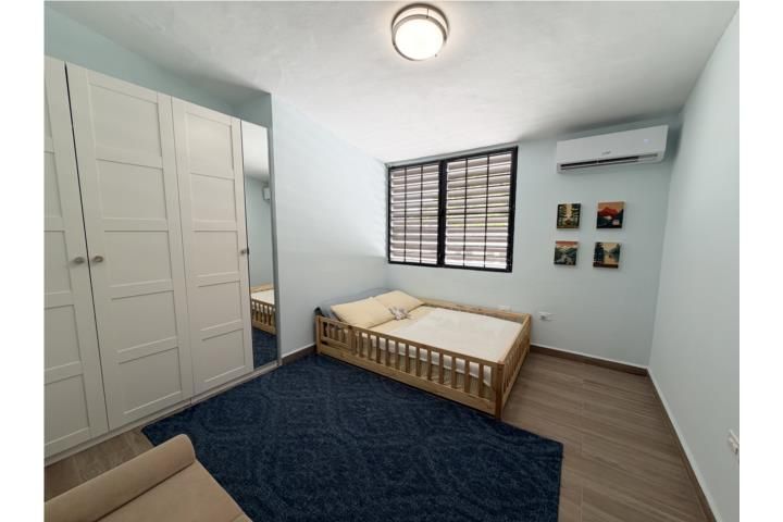 Cll D Guaynabo 00969 PR