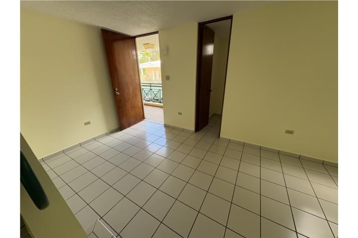 9w45+qx5 Guaynabo 00969 PR