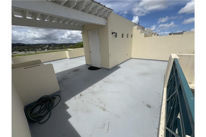 9w45+qx5 Guaynabo 00969 PR