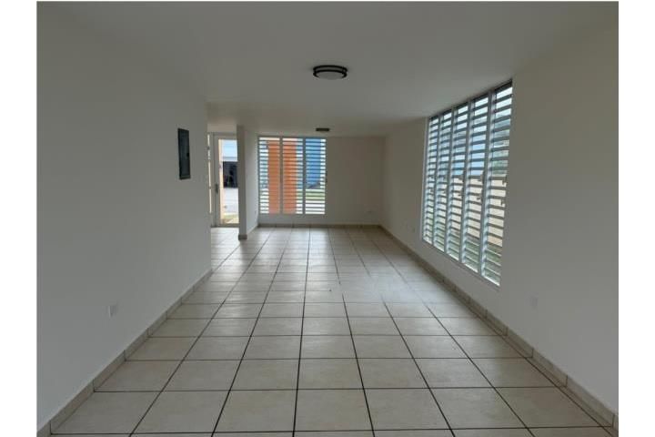 Calle Principal Luquillo 00773 PR