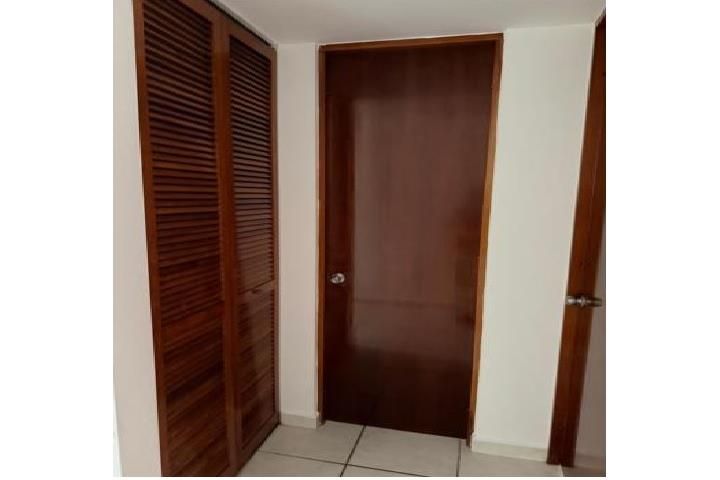 Calle Principal Luquillo 00773 PR