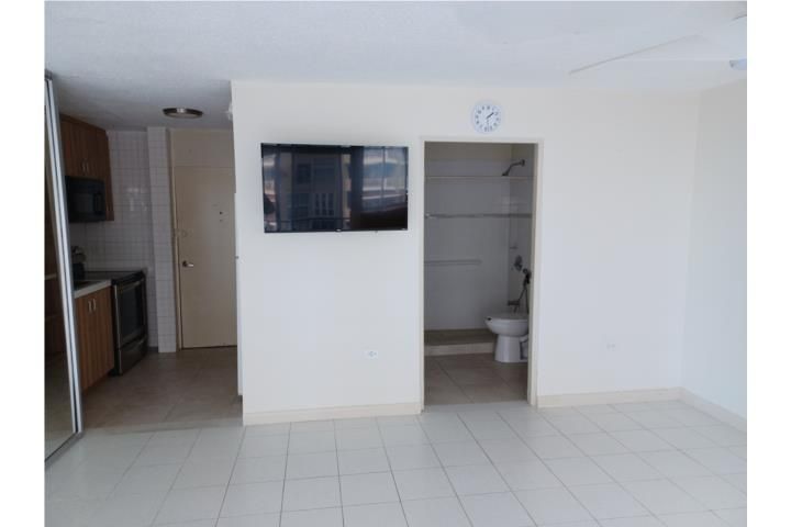5859 Avenida De Isla Verde Carolina 00979 PR