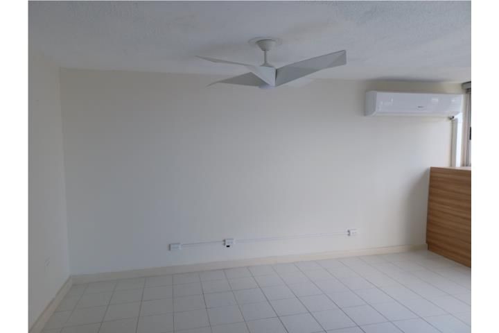 5859 Avenida De Isla Verde Carolina 00979 PR