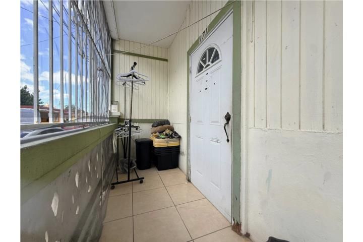 Paris Mayaguez 00680 PR