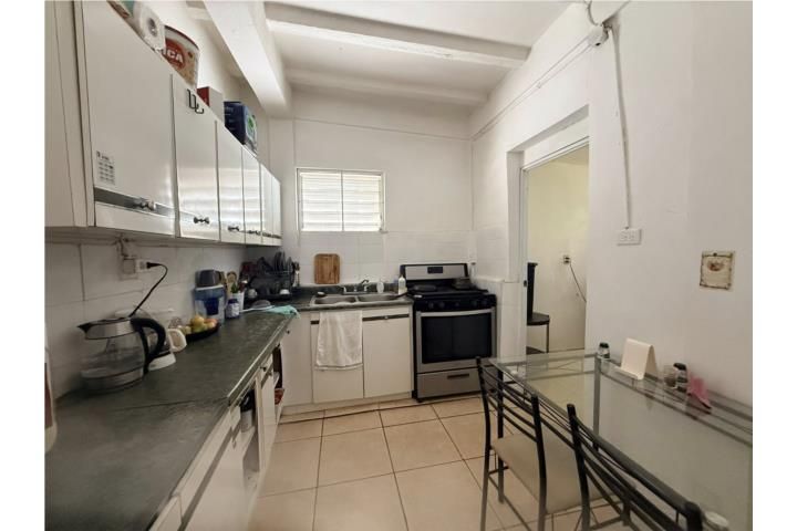 Paris Mayaguez 00680 PR