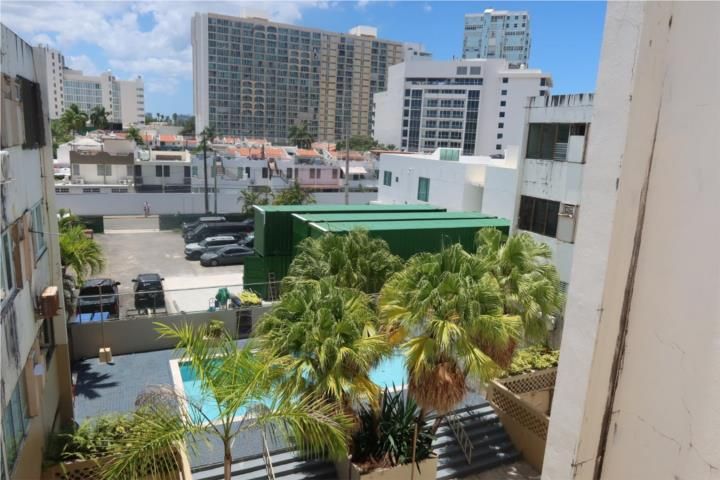 15 Calle Dalia Carolina 00979 PR