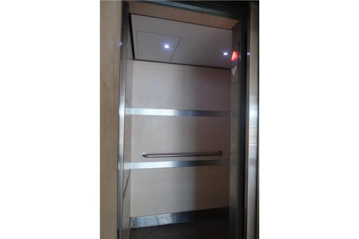 15 Calle Dalia Carolina 00979 PR