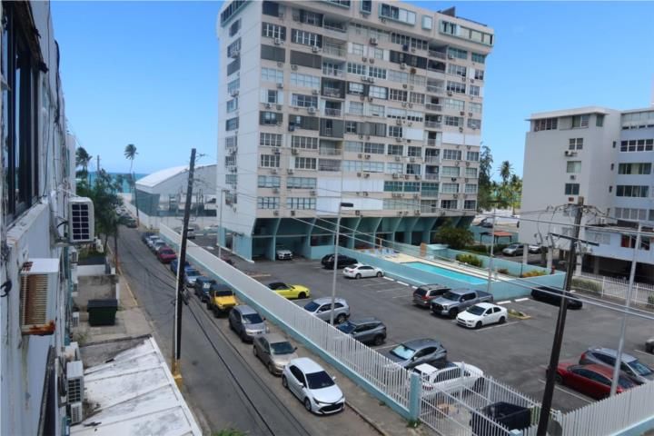 15 Calle Dalia Carolina 00979 PR