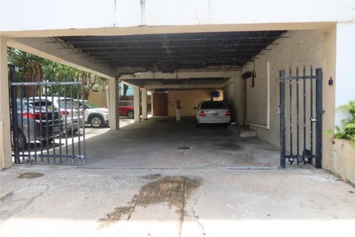 15 Calle Dalia Carolina 00979 PR