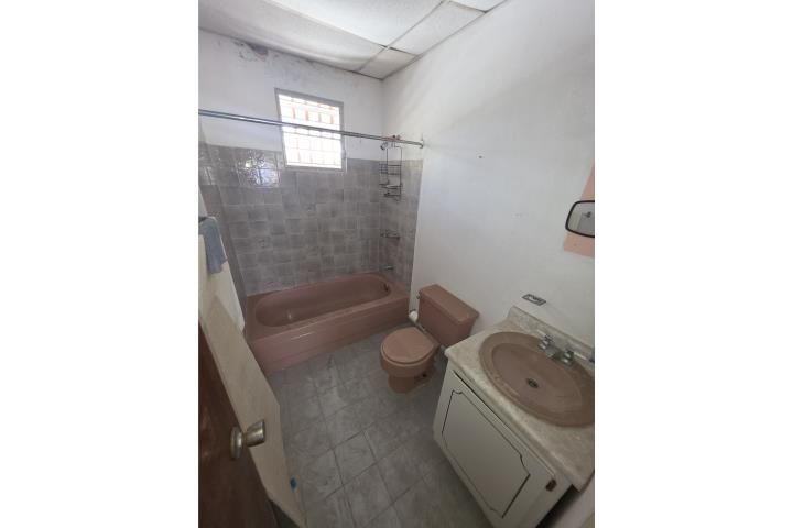 Turabo Gardens Caguas 00727 PR