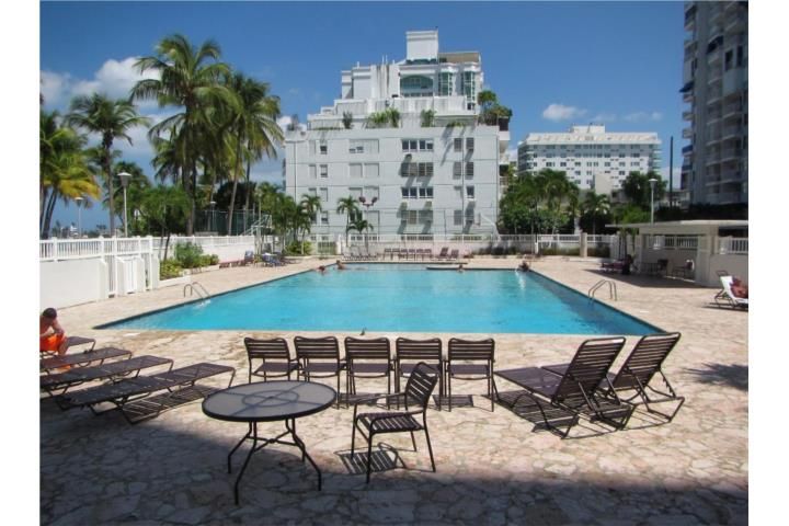 5349 Av. Isla Verde Carolina 00979 PR
