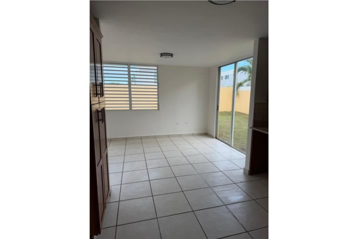 Calle Principal Luquillo 00773 PR