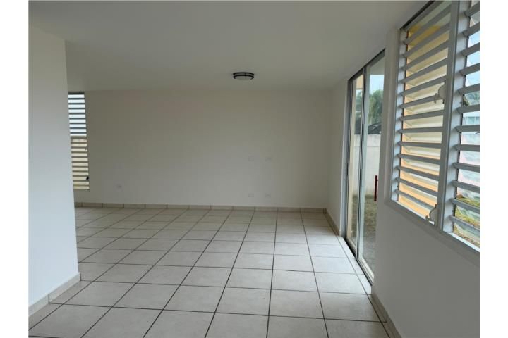 Calle Principal Luquillo 00773 PR