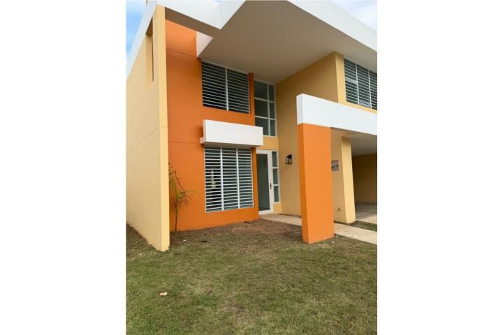 Calle Principal Luquillo 00773 PR