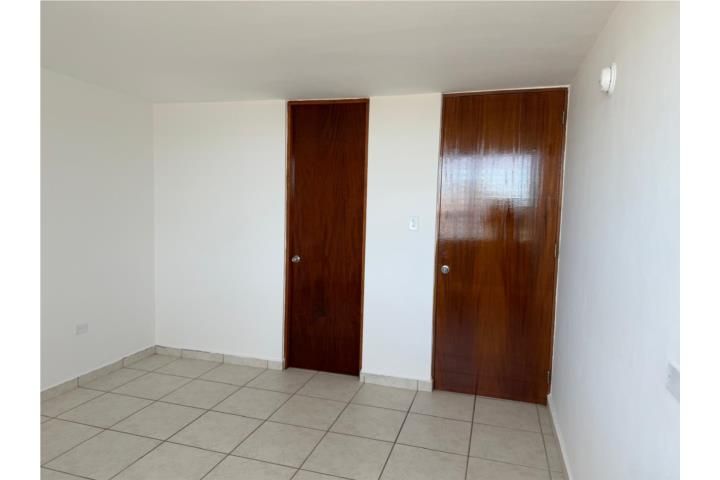 Calle Principal Luquillo 00773 PR