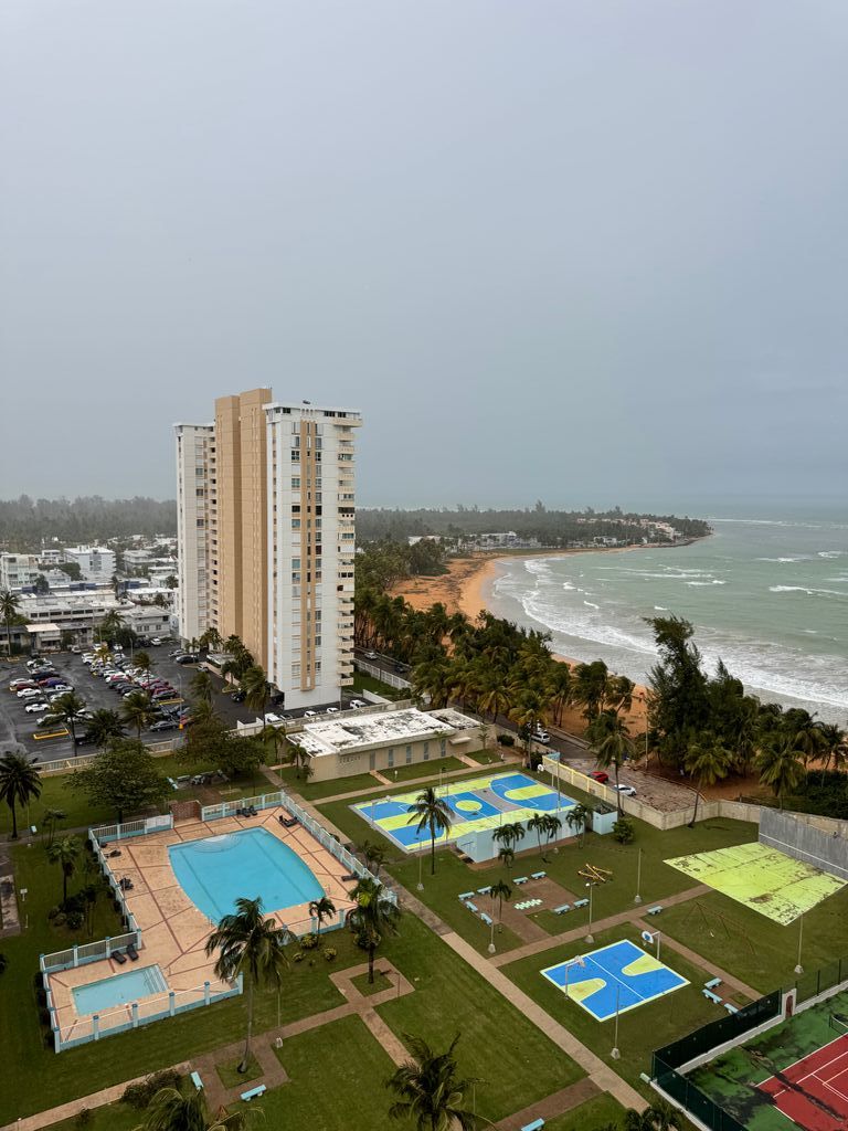 1710, Cond. Playa Azul Torre 3 Luquillo 00773 PR