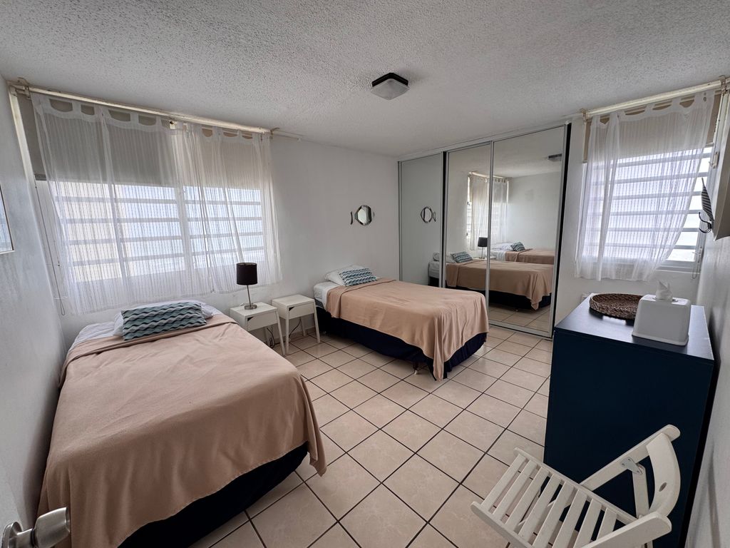 1710, Cond. Playa Azul Torre 3 Luquillo 00773 PR