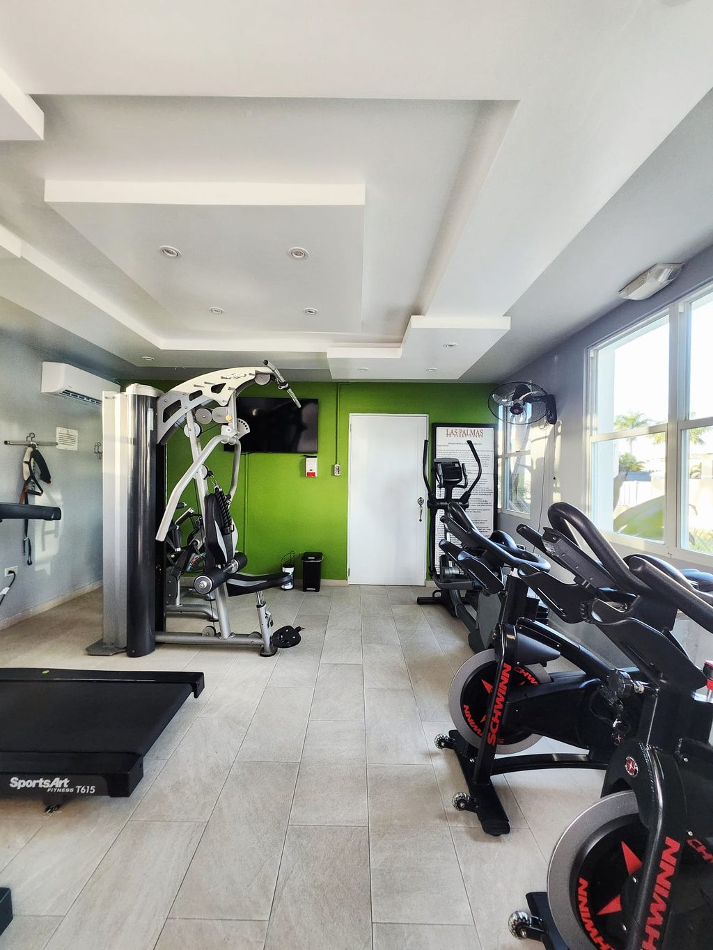 26G, Urb Las Palmas De Cerro Gordo Vega Alta 00692 PR