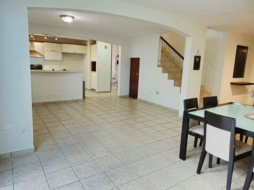 26g, C. Real Vega Alta 00692 PR