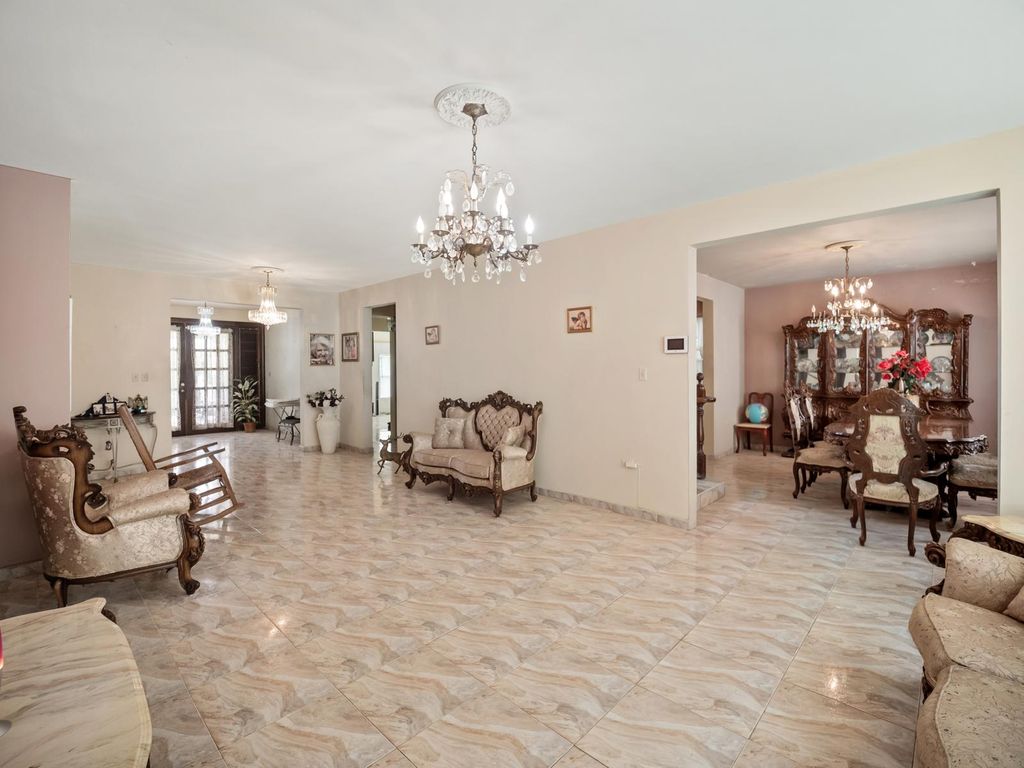 Carr 681 Km Hm 15.5, Bo Palmas Altas Barceloneta 00617 PR