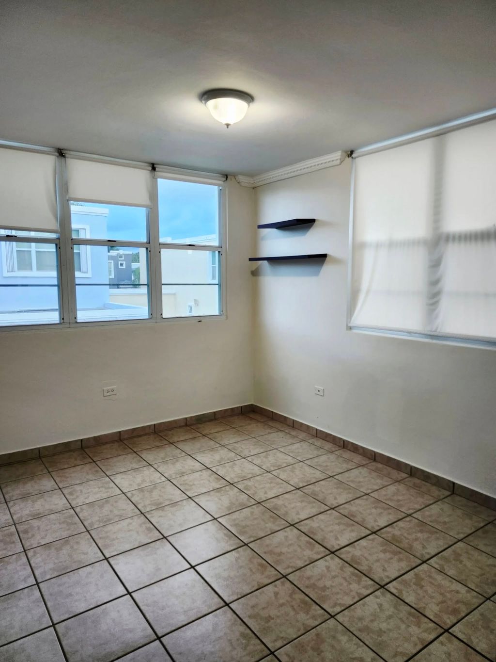 26g, C. Real Vega Alta 00692 PR