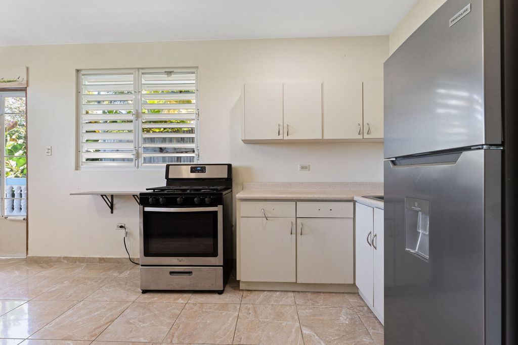 Bo Puntas- Carr 413 3.3 Int Calle Vista Linda, Rin Rincon 00677 PR