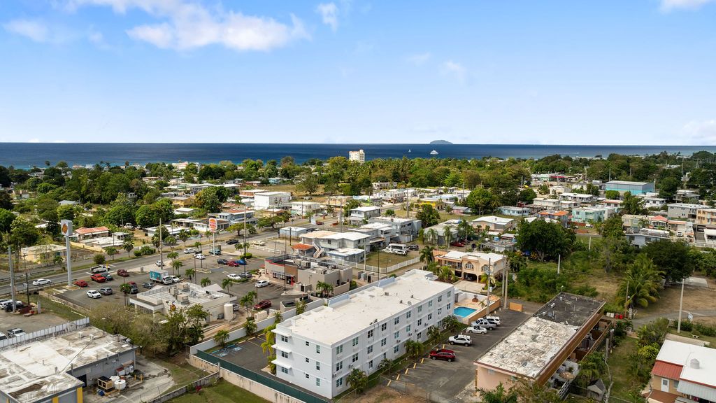Condo Coconut Court 101 Rincon 00677 PR