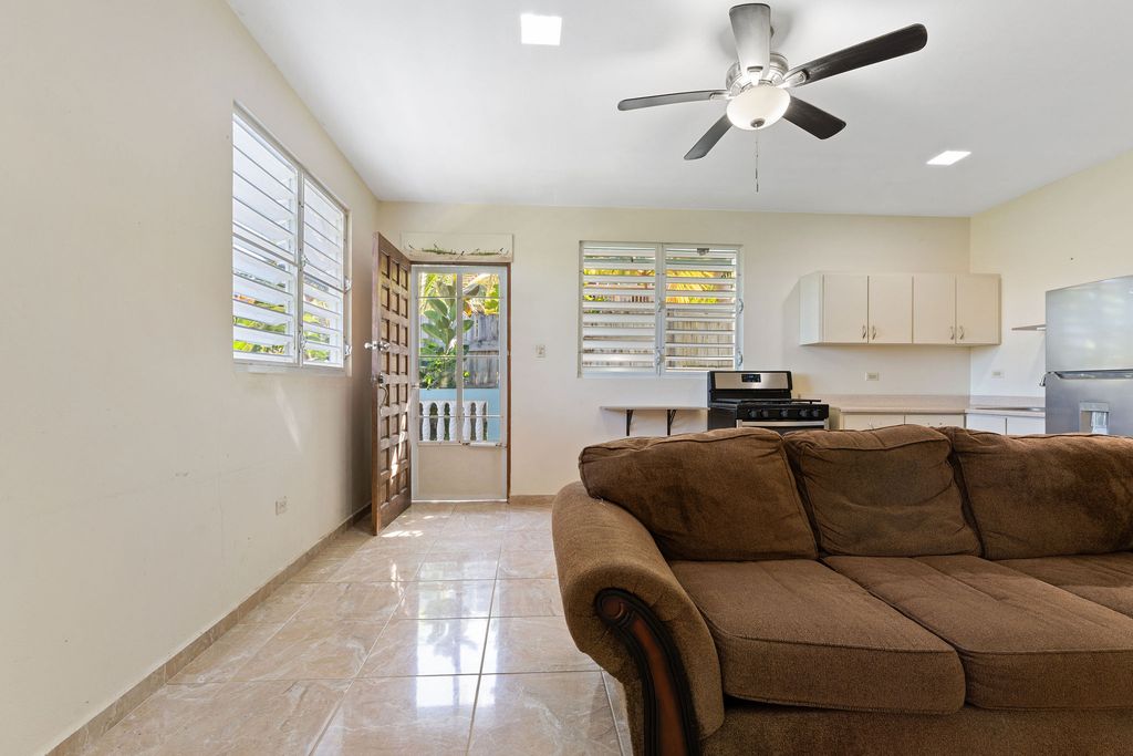 Bo Puntas- Carr 413 3.3 Int Calle Vista Linda, Rin Rincon 00677 PR