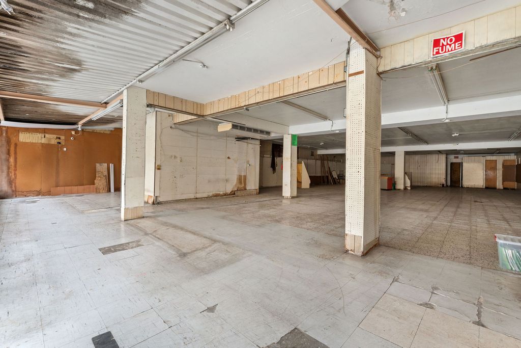 Calle La Paz  Bo Pueblo Aguada 00602 PR