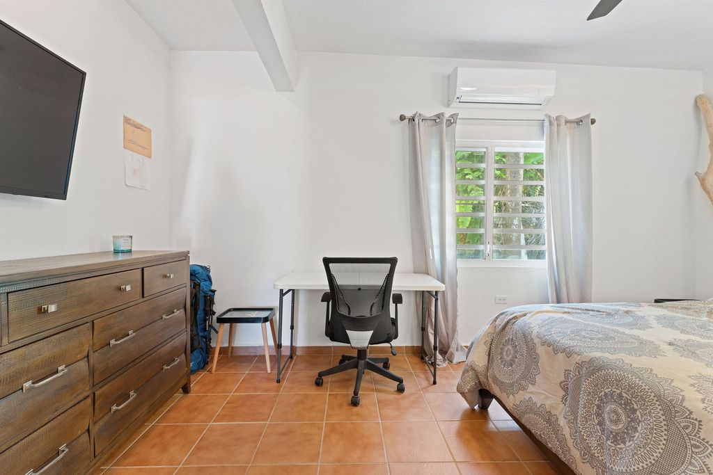 Carr 413 Int Calle Vista Nuclear Rincon 00677 PR