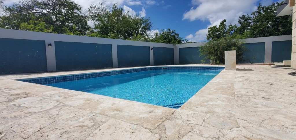 Bo Maleza Alta Calle Anegada, Aguadilla - 5