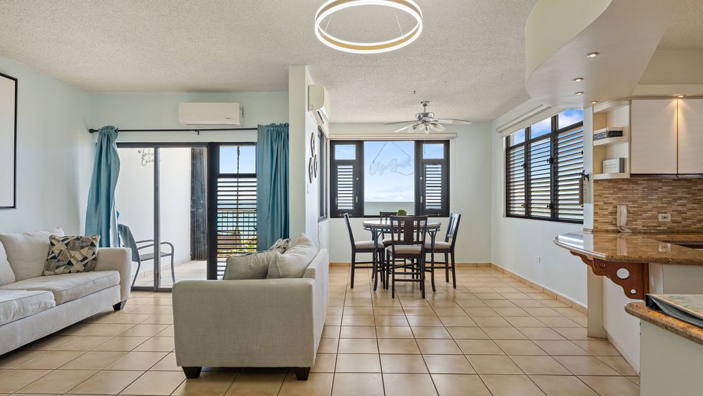 1E, Condominio Victoria Del Mar Rincon 00677 PR