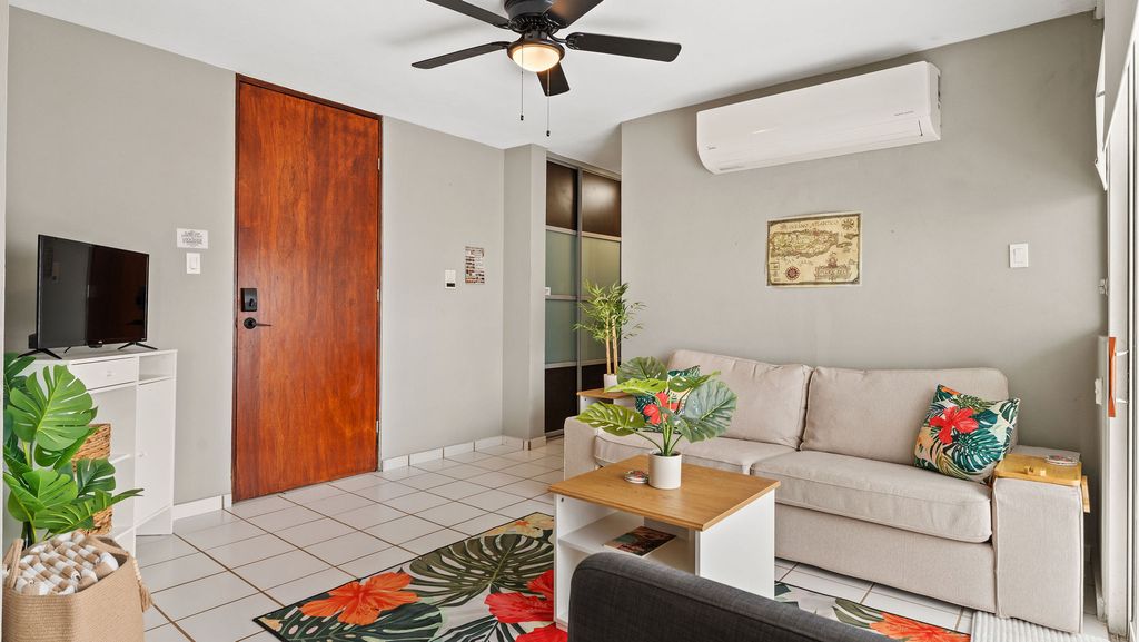 1 H, Condominio Costa Corcega Apt 1h- Bo Corcega Rincon Rincon 00677 PR