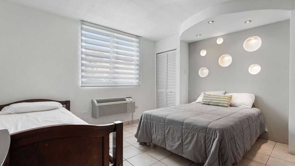 Condo Coconut Court 101 Rincon 00677 PR