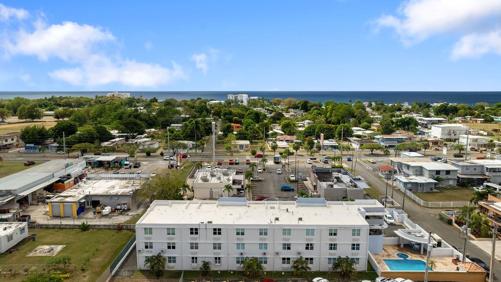 Condo Coconut Court 101 Rincon 00677 PR