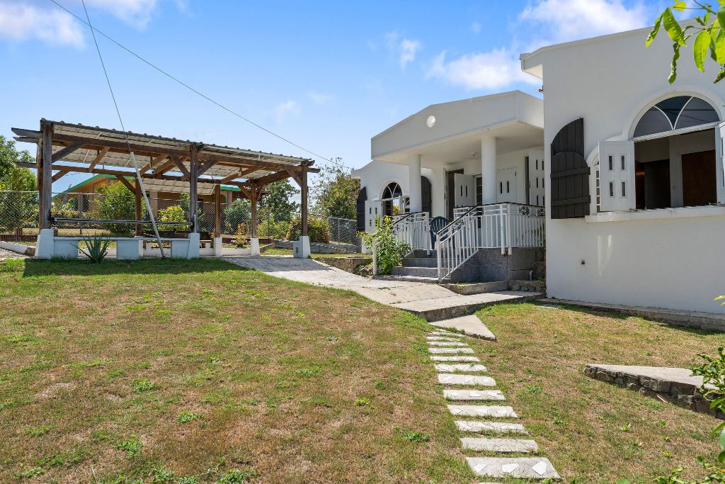 Bo. Calvache, Carr 115 (sector Maní), Rincon - 21