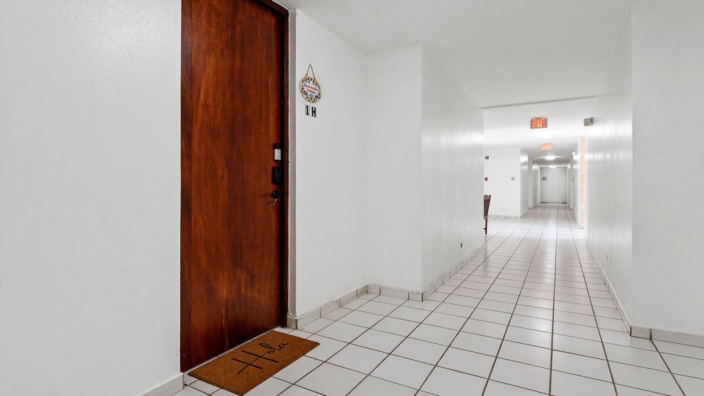 1 H, Condominio Costa Corcega Apt 1h- Bo Corcega Rincon Rincon 00677 PR