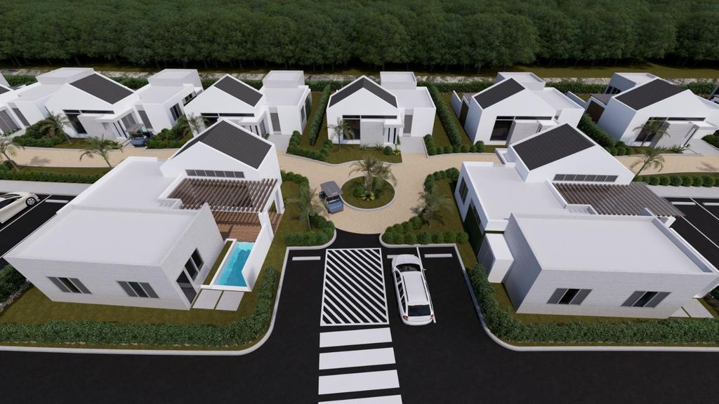Units-2, 3, 4, 5, 6, 7, 8, Bo Calvache- Carr 115 Km 10.5 Rincon 00677 PR
